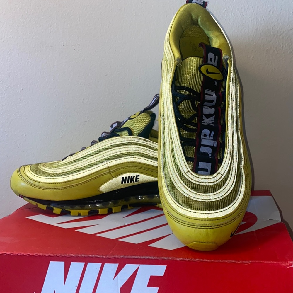 Yellow Nike Air Max